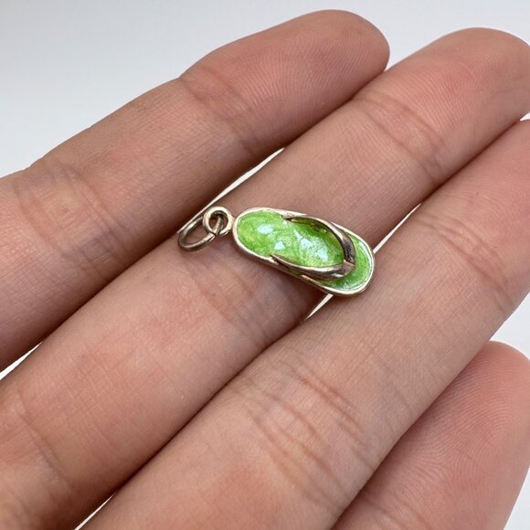 VTG Sterling Silver 925 Green Enamel Flip Flop Sandal Charm Size 0.75" Length - Picture 6 of 9